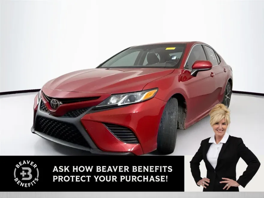 2019 Toyota Camry SE XLE photo 1