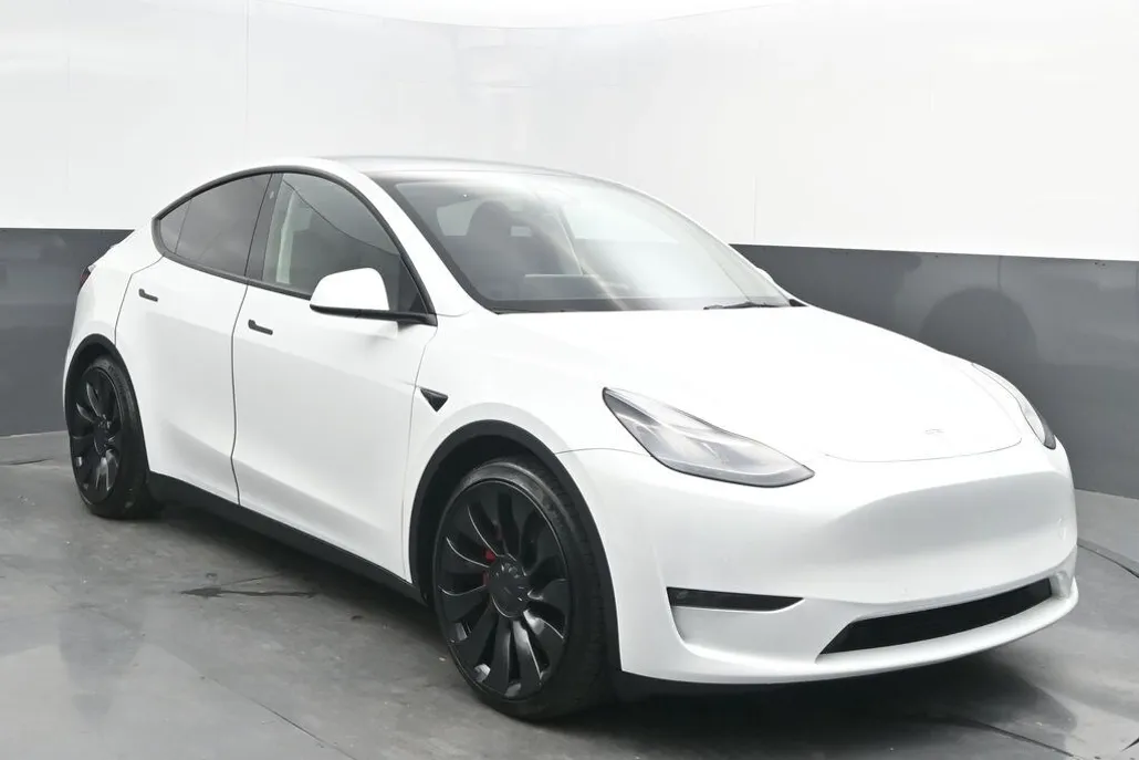 2022 Tesla Model Y Performance photo 1
