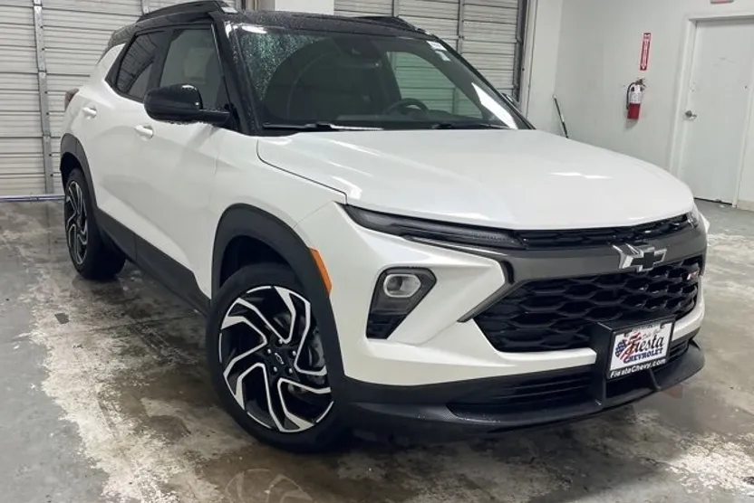 2025 Chevrolet Trailblazer RS photo 1