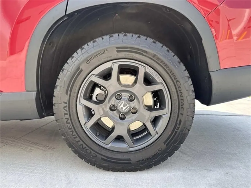 2025 Honda Pilot TrailSport photo 1