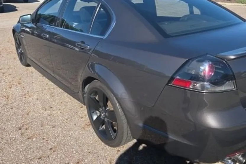 2009 Pontiac G8 GT photo 1