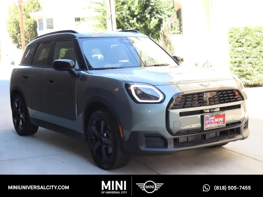 2025 Mini Countryman S ALL4 photo 1