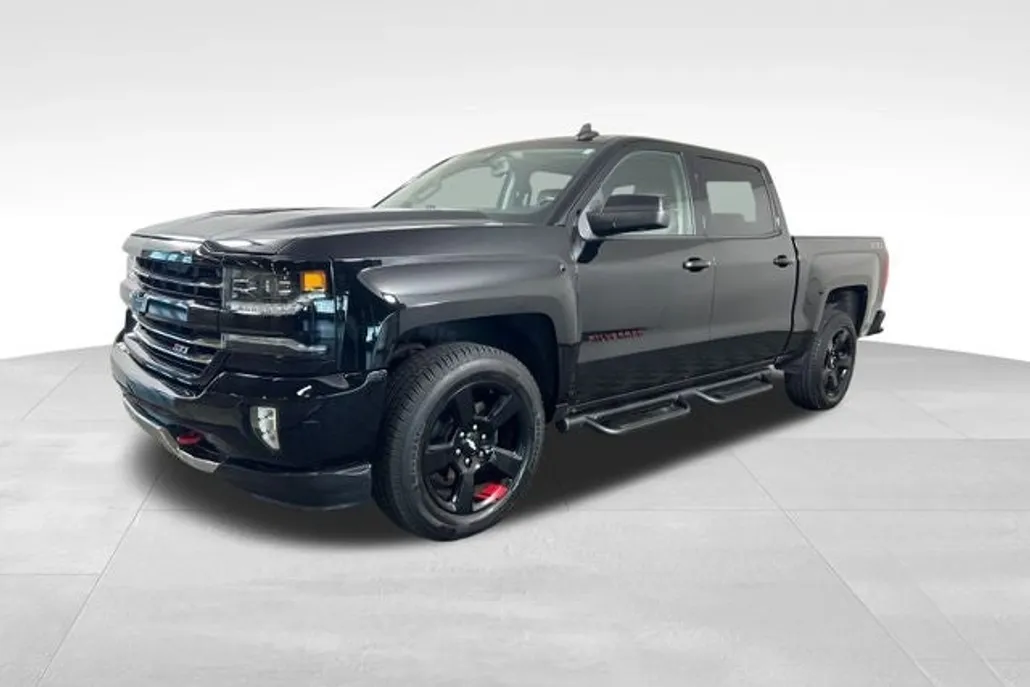 2018 Chevrolet Silverado 1500 photo 1