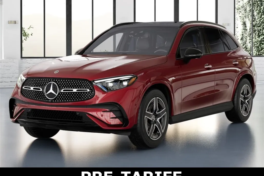 2024 Mercedes Benz GLC 300 photo 1