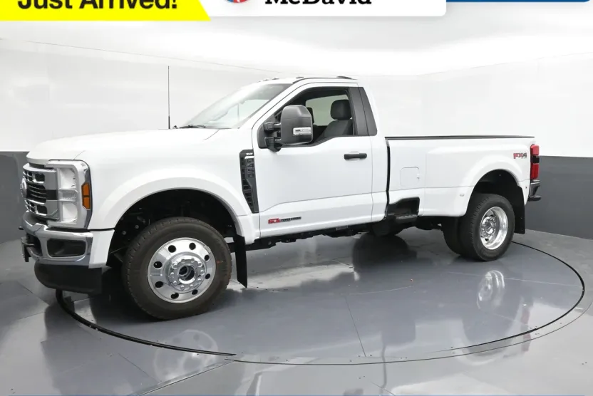 2026 Ford F-450 XLT photo 1