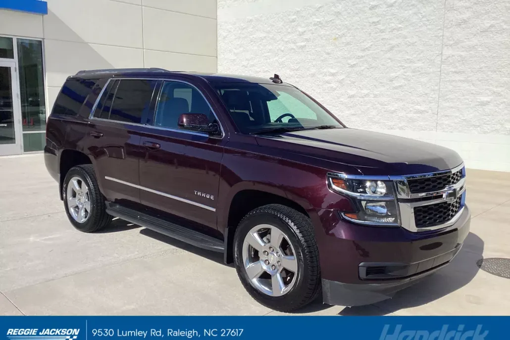 2017 Chevrolet Tahoe LT photo 1