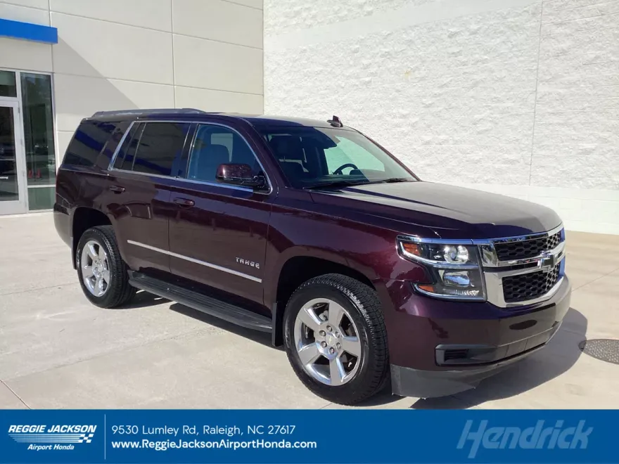 2017 Chevrolet Tahoe LT photo 1