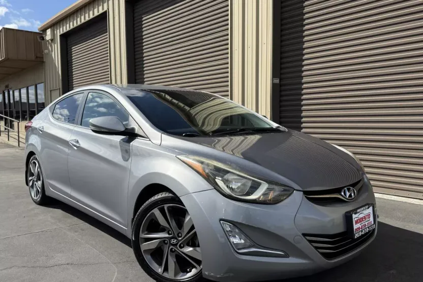 2015 Hyundai Elantra GLS photo 1