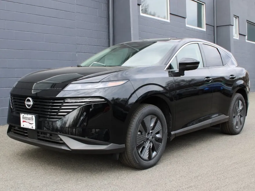 2025 Nissan Murano SL photo 1