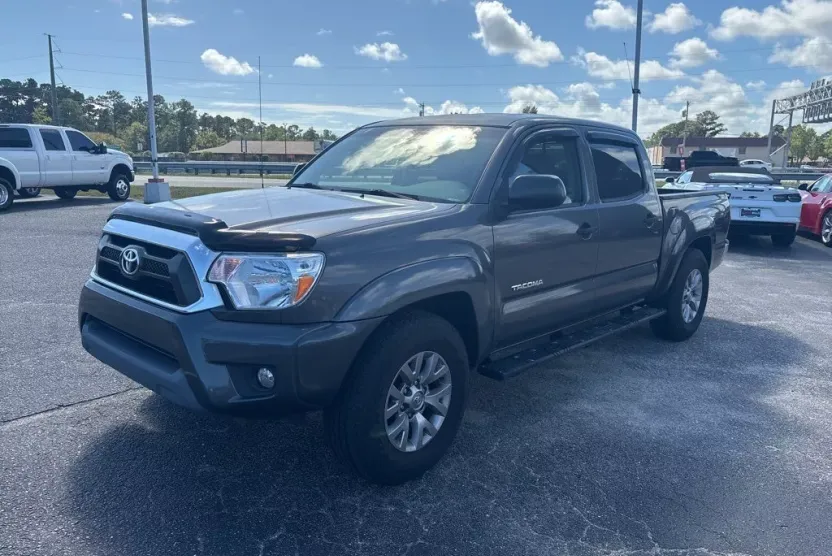 2012 Toyota Tacoma Base V6 photo 1