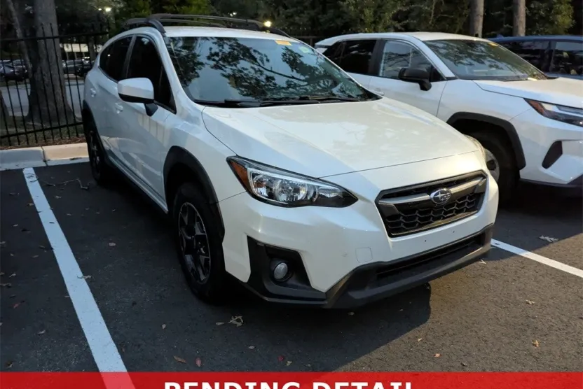 2019 Subaru Crosstrek 2.0i Premium photo 1