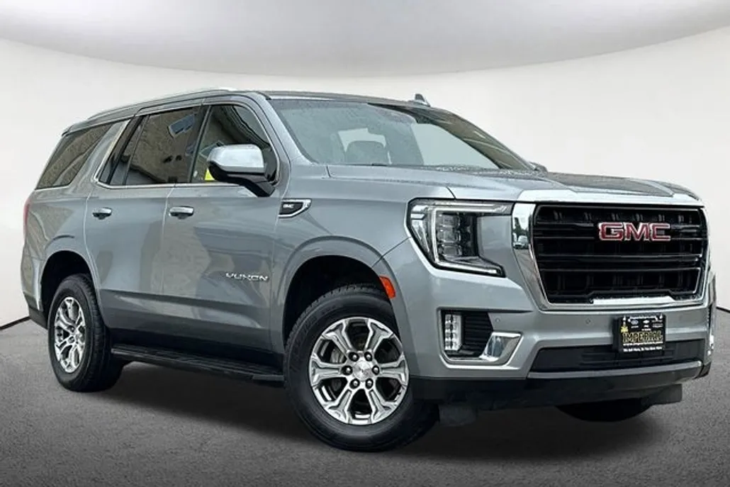 2023 Gmc Yukon SLE photo 1
