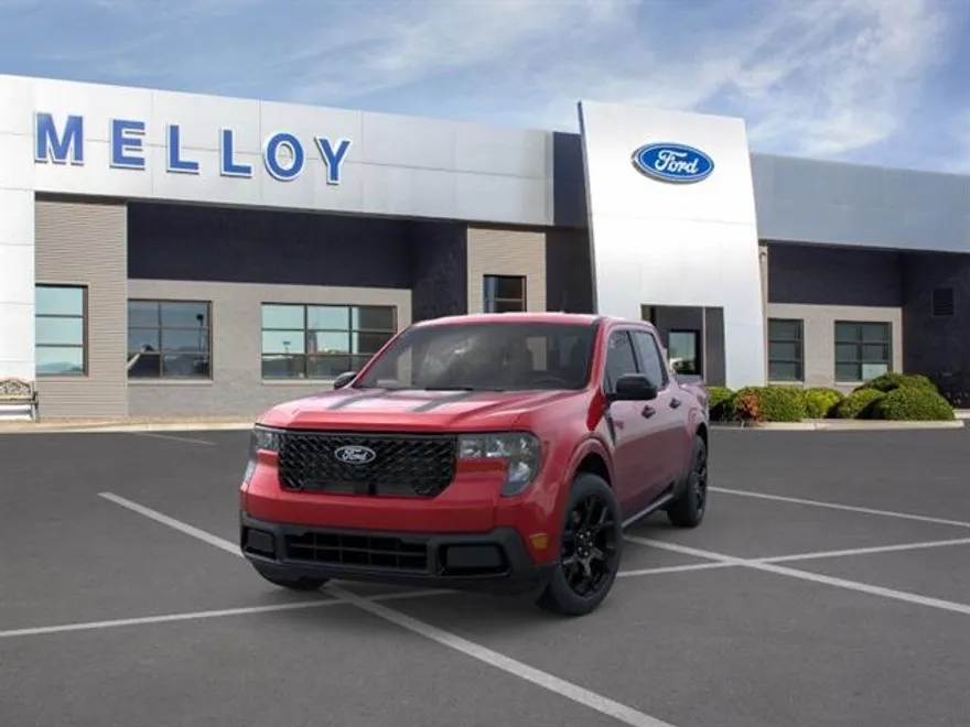 2025 Ford Maverick XLT photo 1