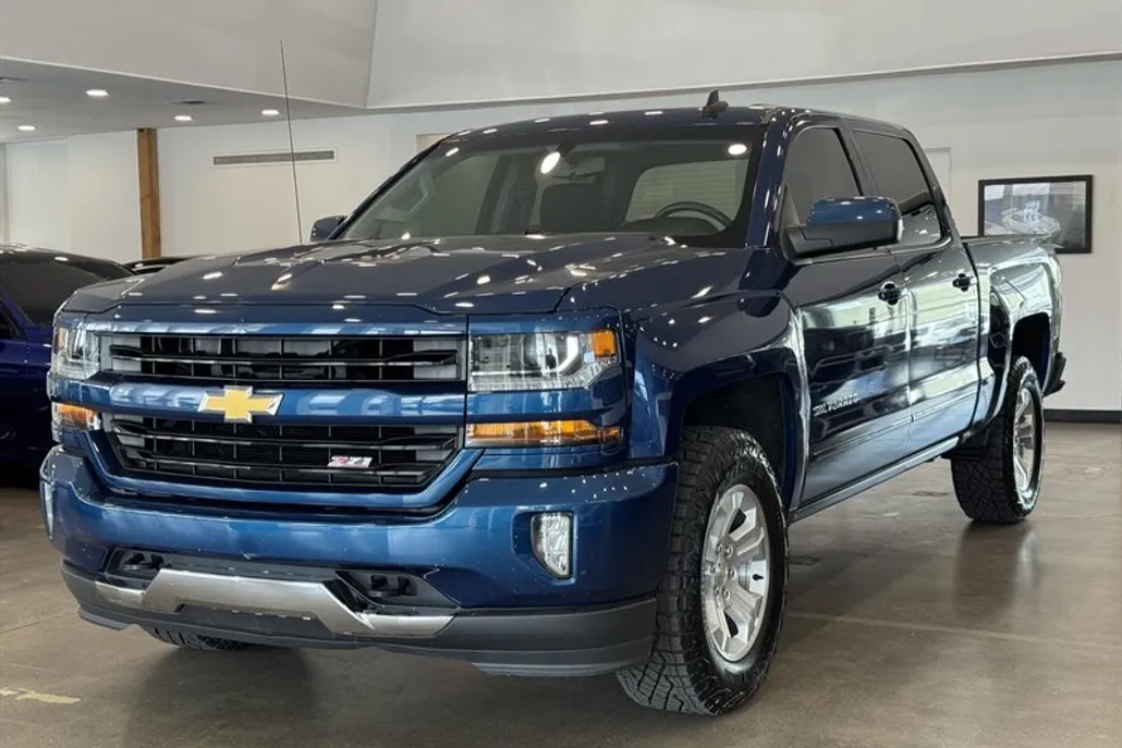 2016 Chevrolet Silverado 1500 LT Z71 photo 1
