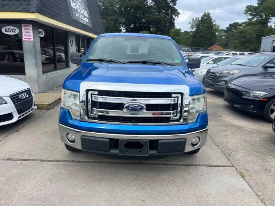 2013 Ford F-150 XLT photo 1