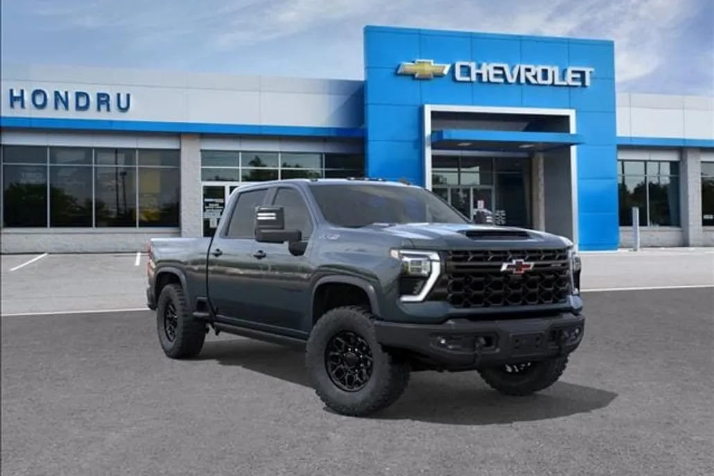 2025 Chevrolet Silverado 2500HD ZR2 photo 1