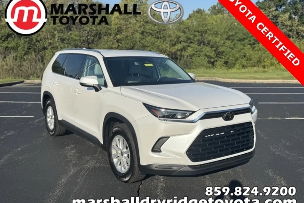 2024 Toyota Grand Highlander XLE photo 1