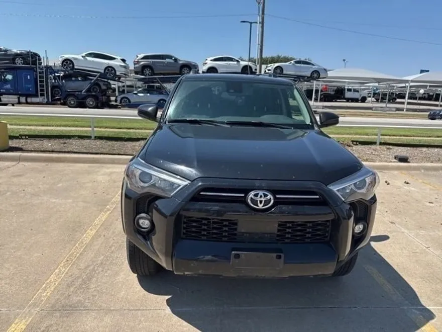 2024 Toyota 4Runner SR5 photo 1