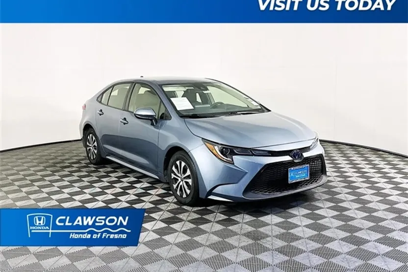 2022 Toyota Corolla Hybrid LE photo 1