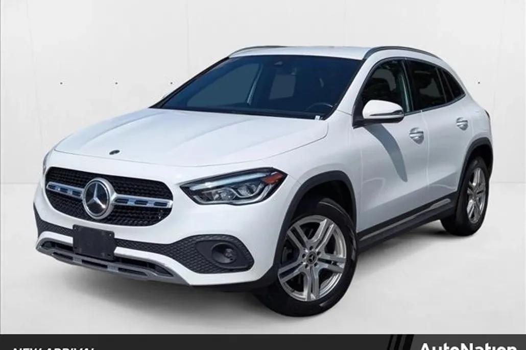2022 Mercedes Benz GLA 250 4MATIC photo 1