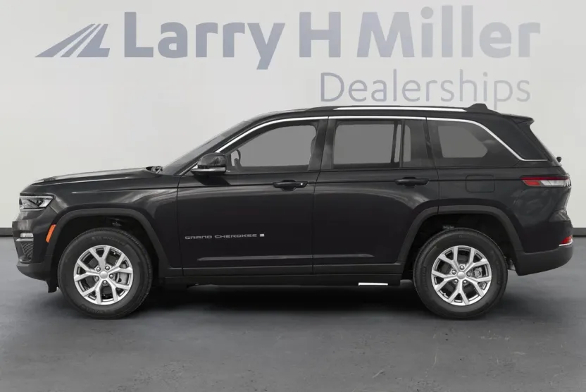 2025 Jeep Grand Cherokee Laredo Altitude photo 1