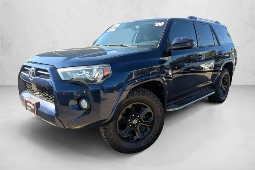 2020 Toyota 4Runner SR5 photo 1