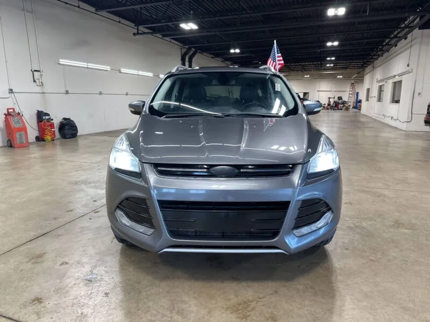 2014 Ford Escape Titanium photo 1