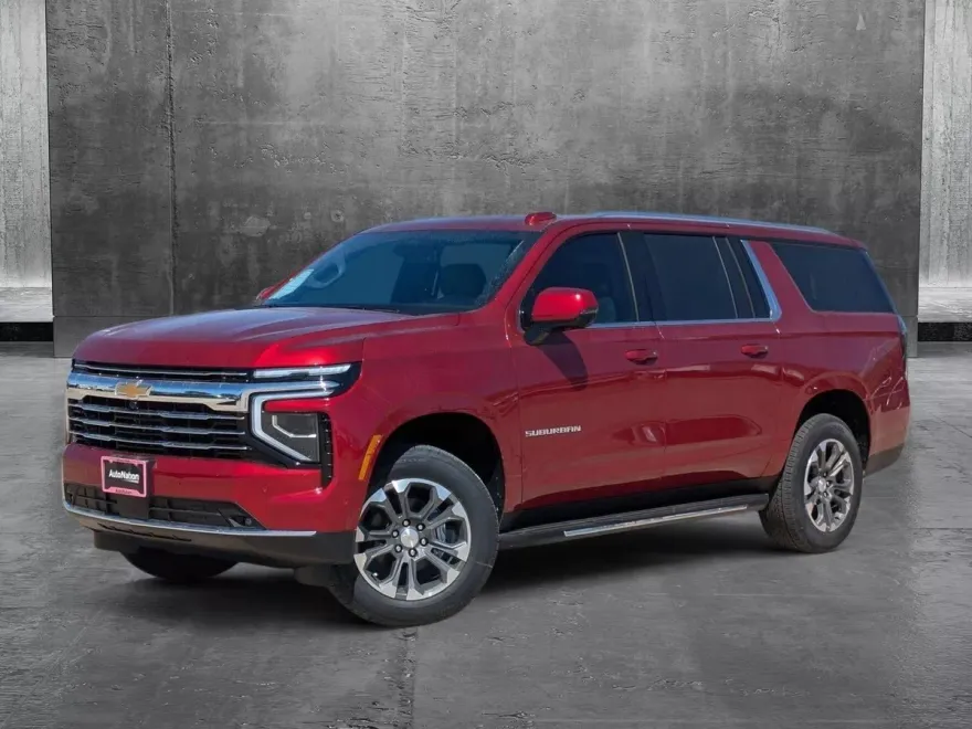 2025 Chevrolet Suburban LT photo 1