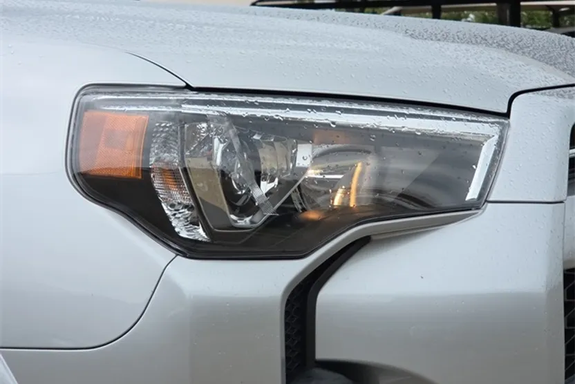 2023 Toyota 4Runner SR5 Premium photo 1