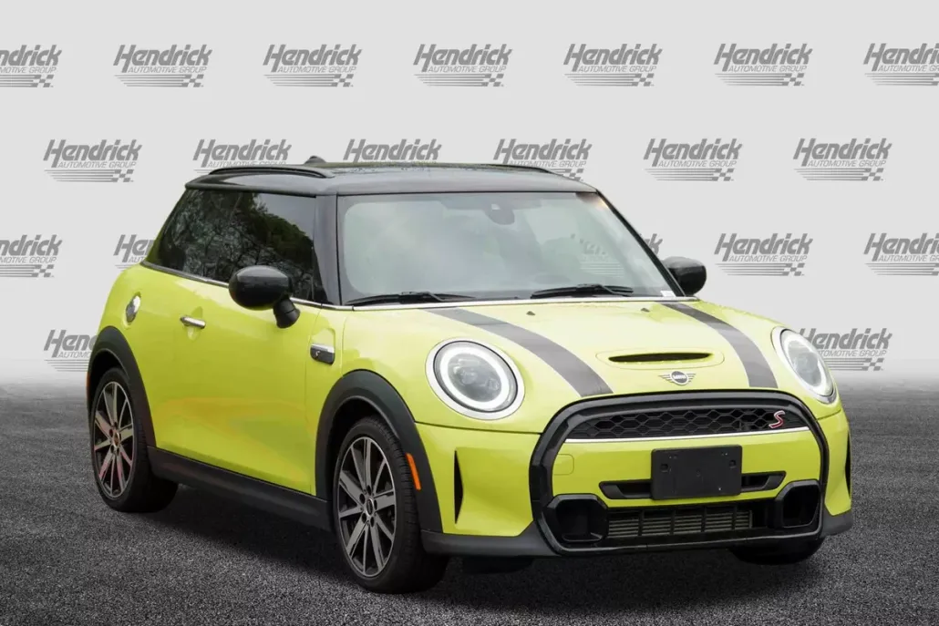 2023 Mini Cooper 2 Door Hardtop S photo 1