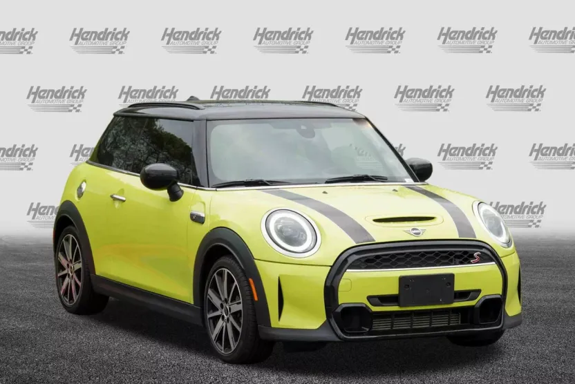2023 Mini Cooper 2 Door Hardtop S photo 1
