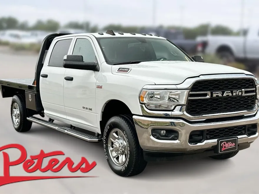 2022 Ram 3500 Tradesman photo 1