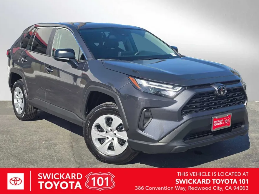 2025 Toyota RAV4 LE photo 1