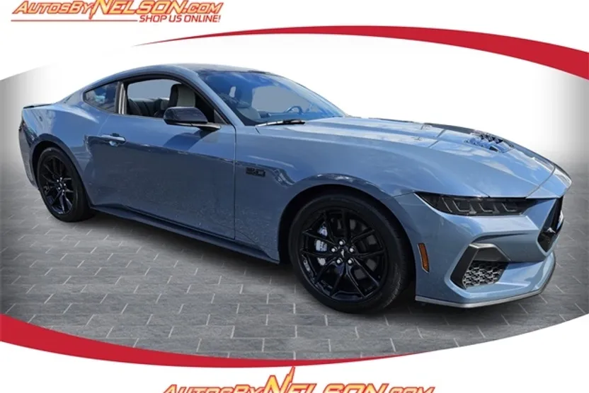 2024 Ford Mustang GT photo 1
