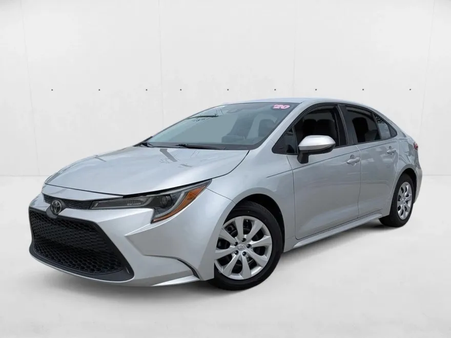 2020 Toyota Corolla LE photo 1