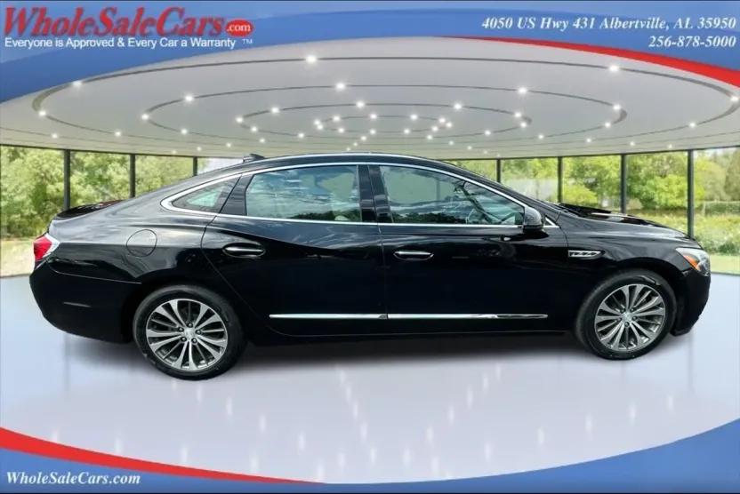 2017 Buick LaCrosse Essence photo 1
