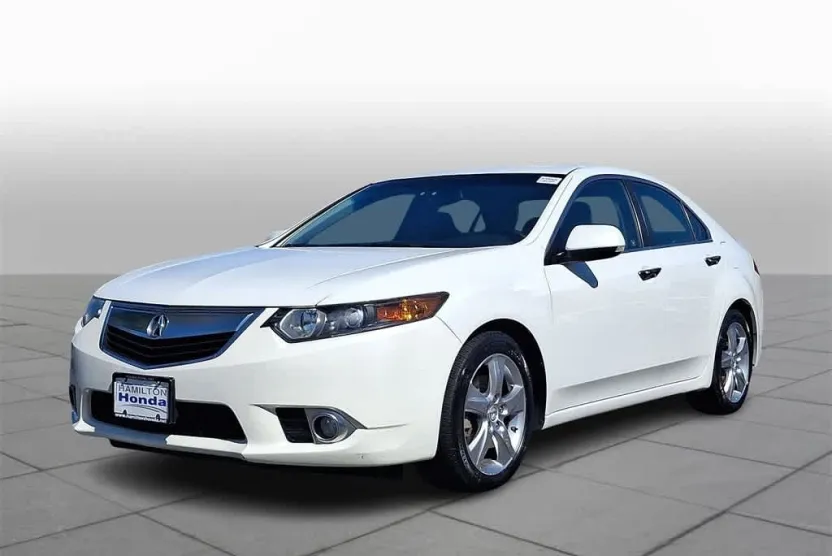2013 Acura TSX photo 1