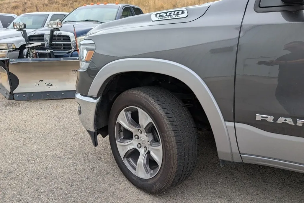 2020 Ram 1500 Laramie photo 1