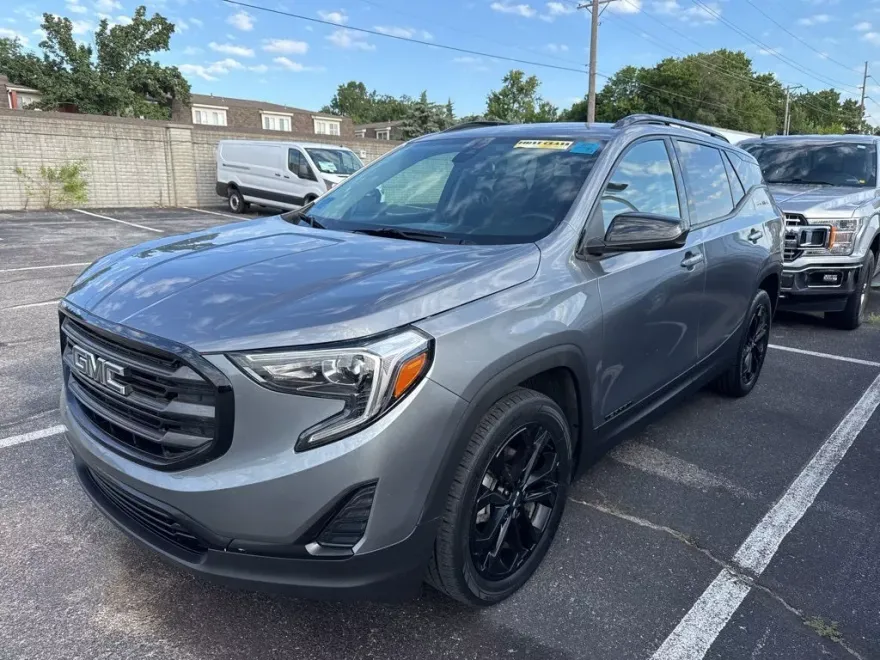 2020 Gmc Terrain SLE photo 1