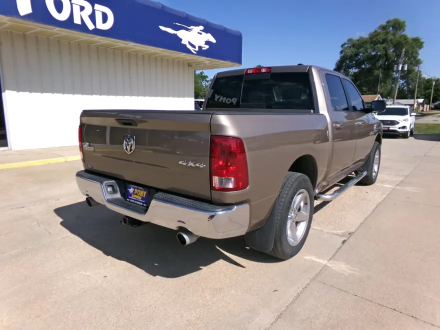 2010 Dodge Ram ST photo 1