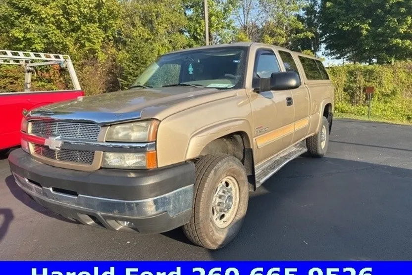 2004 Chevrolet Silverado 2500HD photo 1