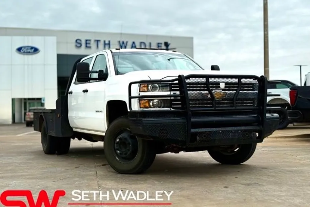 2017 Chevrolet Silverado 3500HD Work Truck photo 1