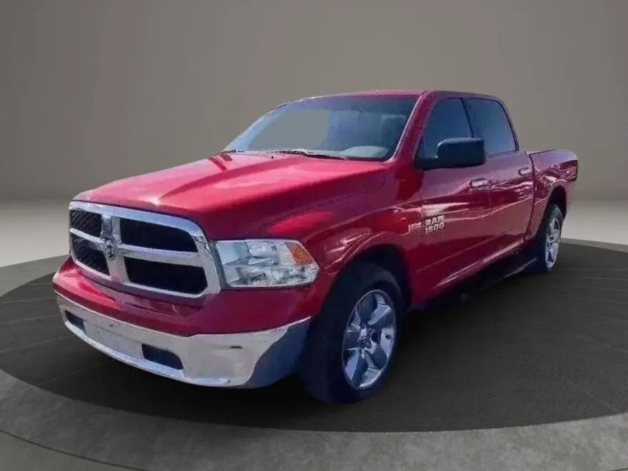 2017 Ram 1500 SLT photo 1