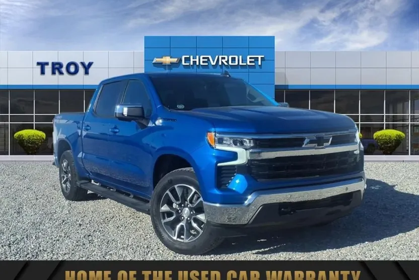 2024 Chevrolet Silverado 1500 LT photo 1