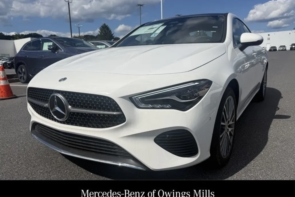 2025 Mercedes Benz CLA 250 4MATIC photo 1