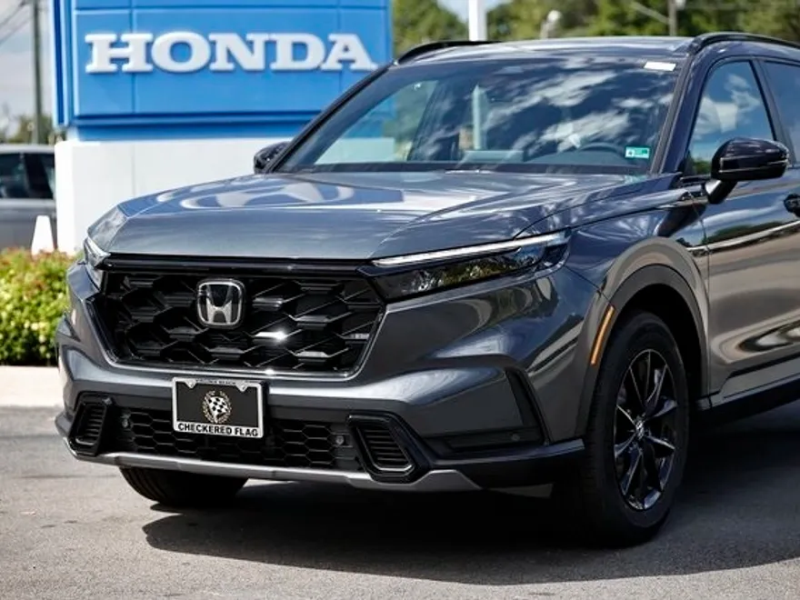 2026 Honda CR-V Hybrid Sport-L photo 1