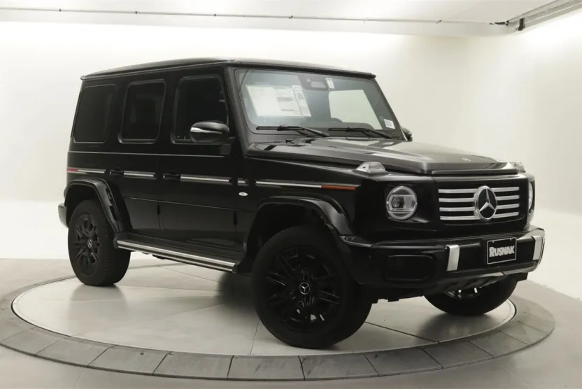 2025 Mercedes Benz G photo 1