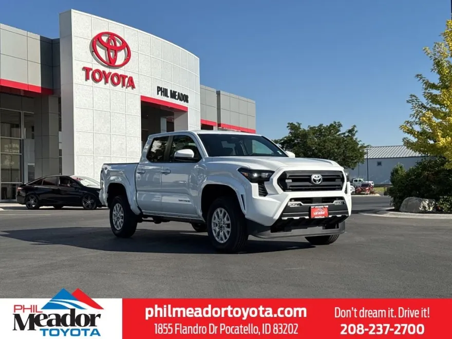 2025 Toyota Tacoma SR5 photo 1