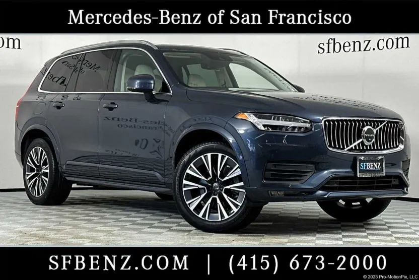 2020 Volvo XC90 T5 Momentum Sport photo 1
