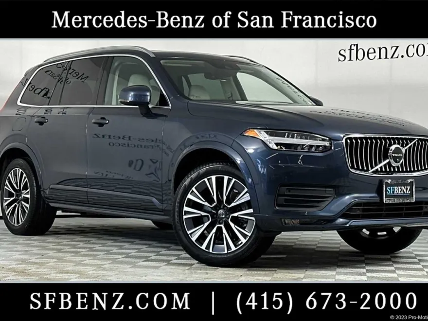 2020 Volvo XC90 T5 Momentum Sport photo 1